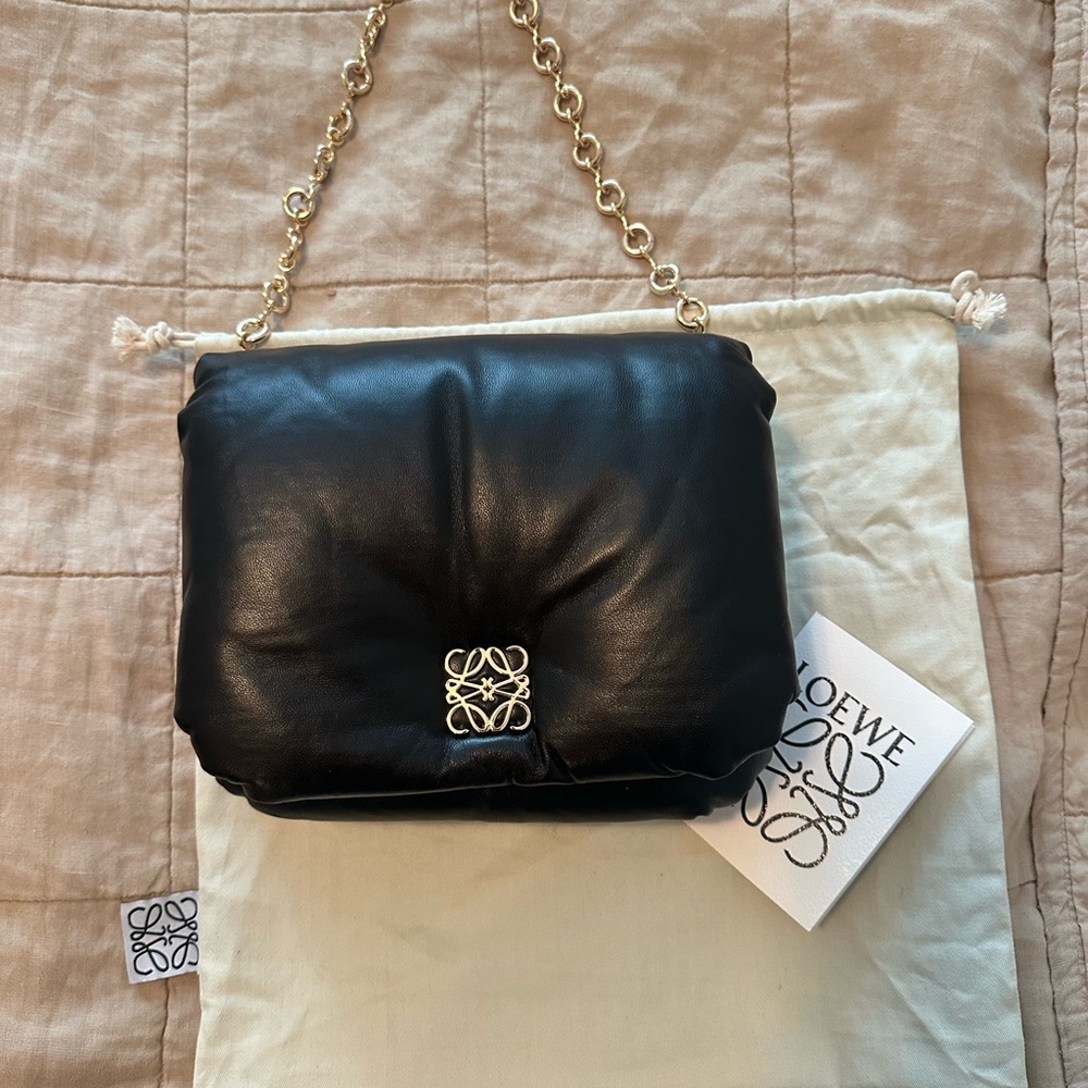 LOEWE PUFFER GOYA IN SHINY NAPPA LAMBSKIN BLACK